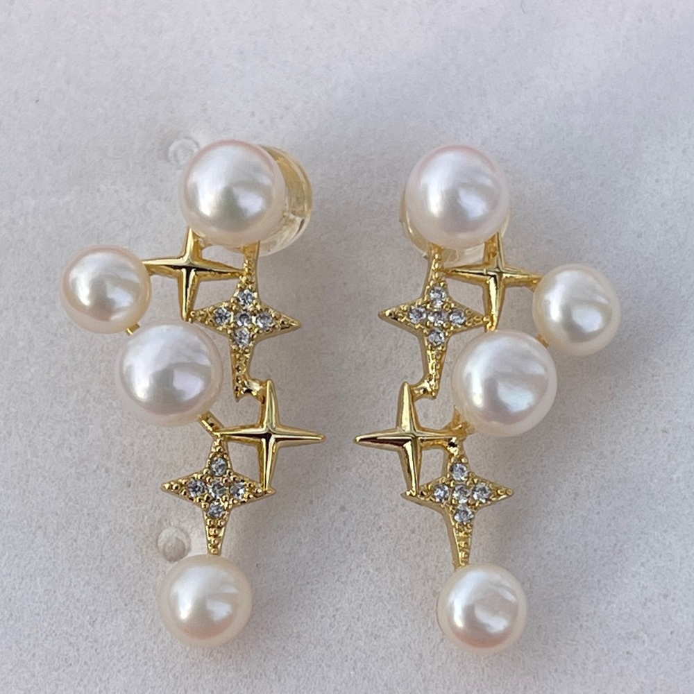 14K Gold‎ Filled Shining Genuine Freshwater Pearl Stud Earrings - Picture 4 of 10